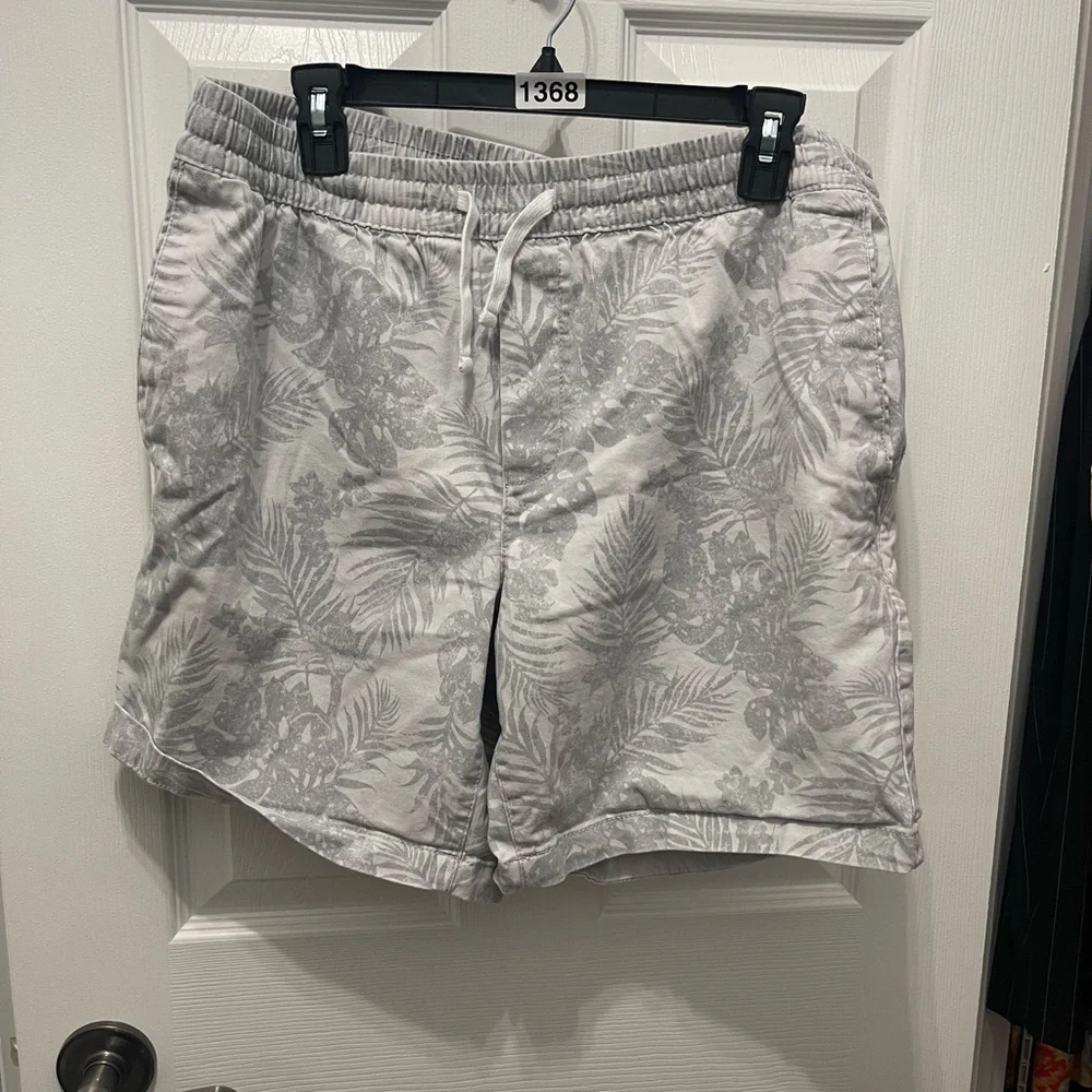 George Gray Athletic Shorts with Elastic Waistband - Picture 2 of 6